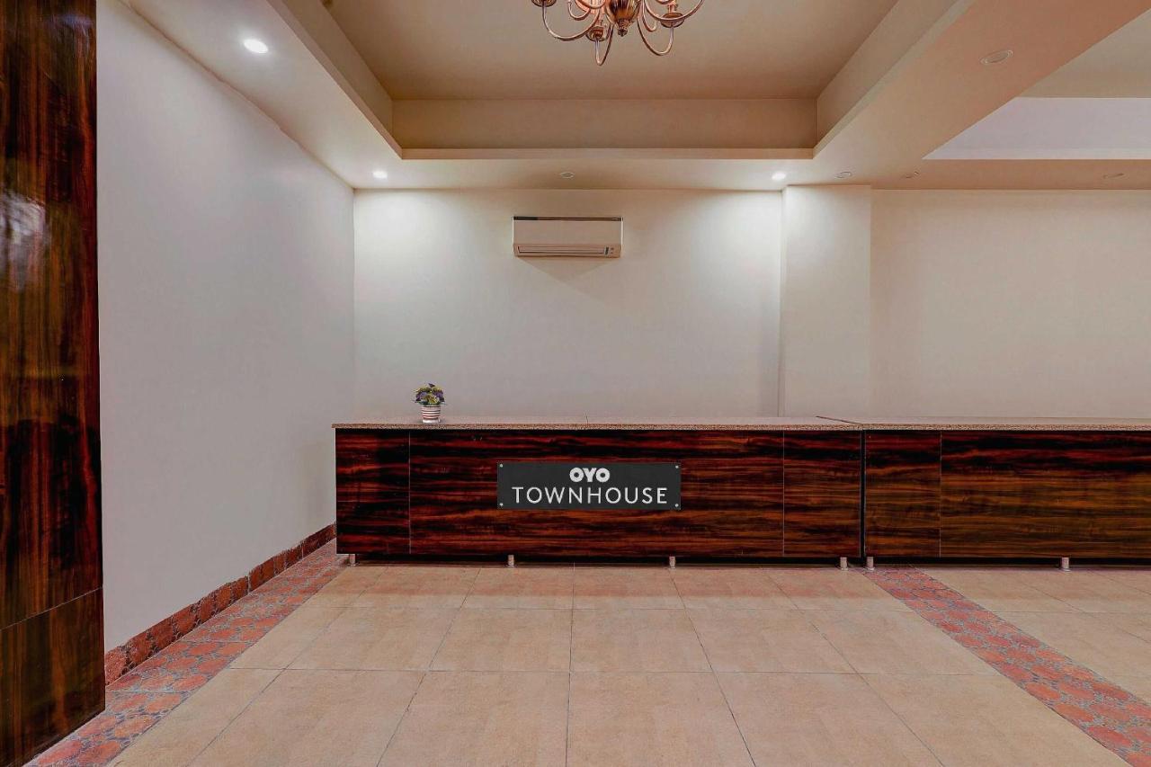 Hotel Townhouse Golden King Neu-Delhi Exterior foto