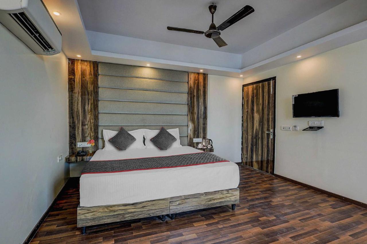 Hotel Townhouse Golden King Neu-Delhi Exterior foto