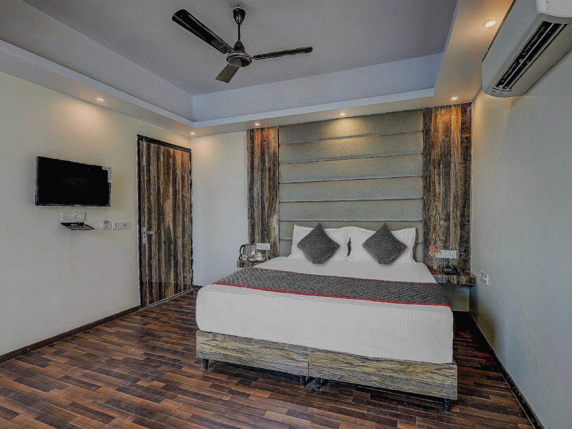 Hotel Townhouse Golden King Neu-Delhi Exterior foto