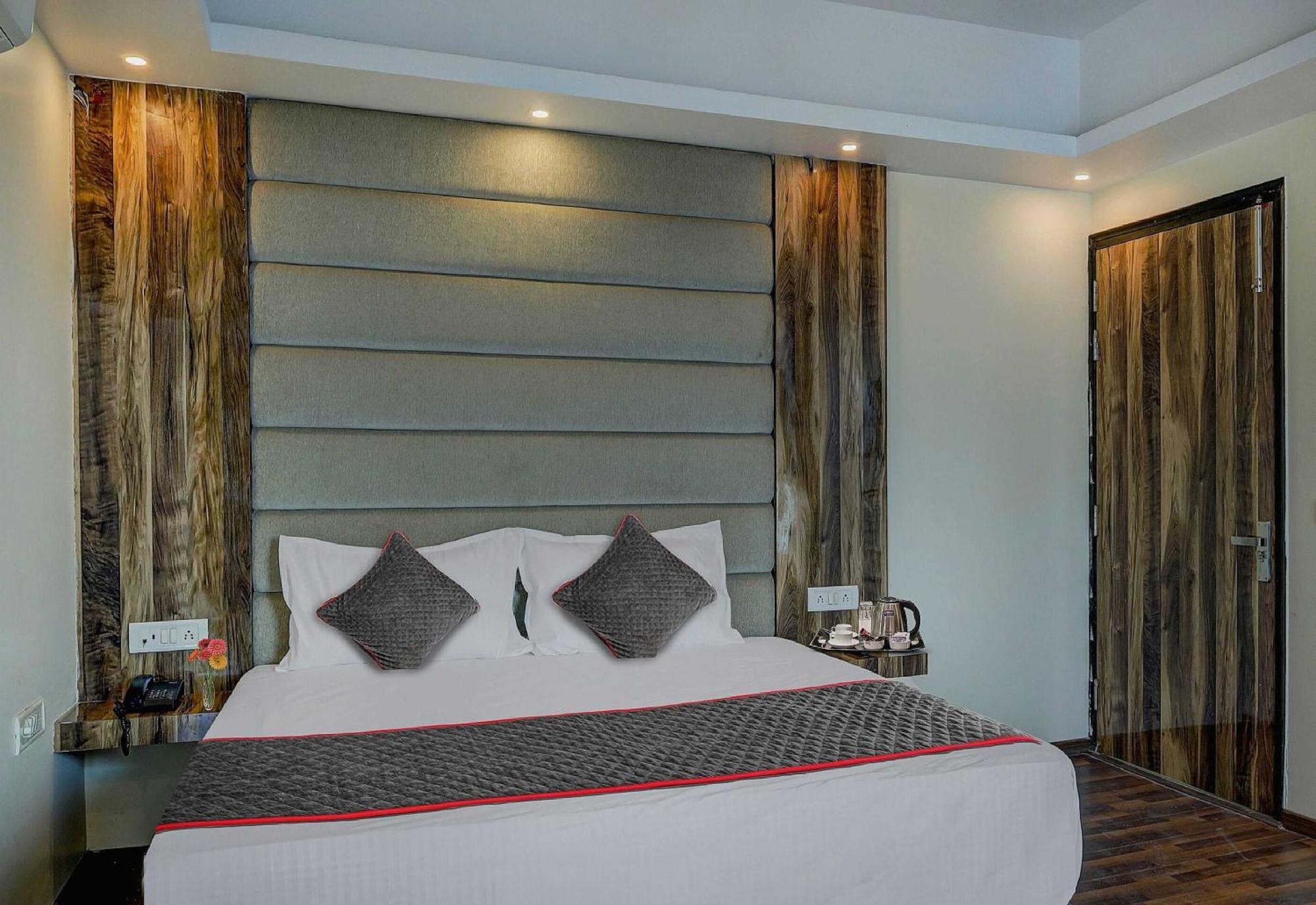Hotel Townhouse Golden King Neu-Delhi Exterior foto